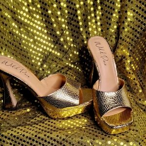 Wild Pair West Rajaah Platform Slide Sandals, White, Women Size 10M